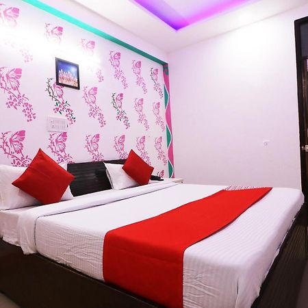 Hotel O Aaradhya Residency Noida Ngoại thất bức ảnh