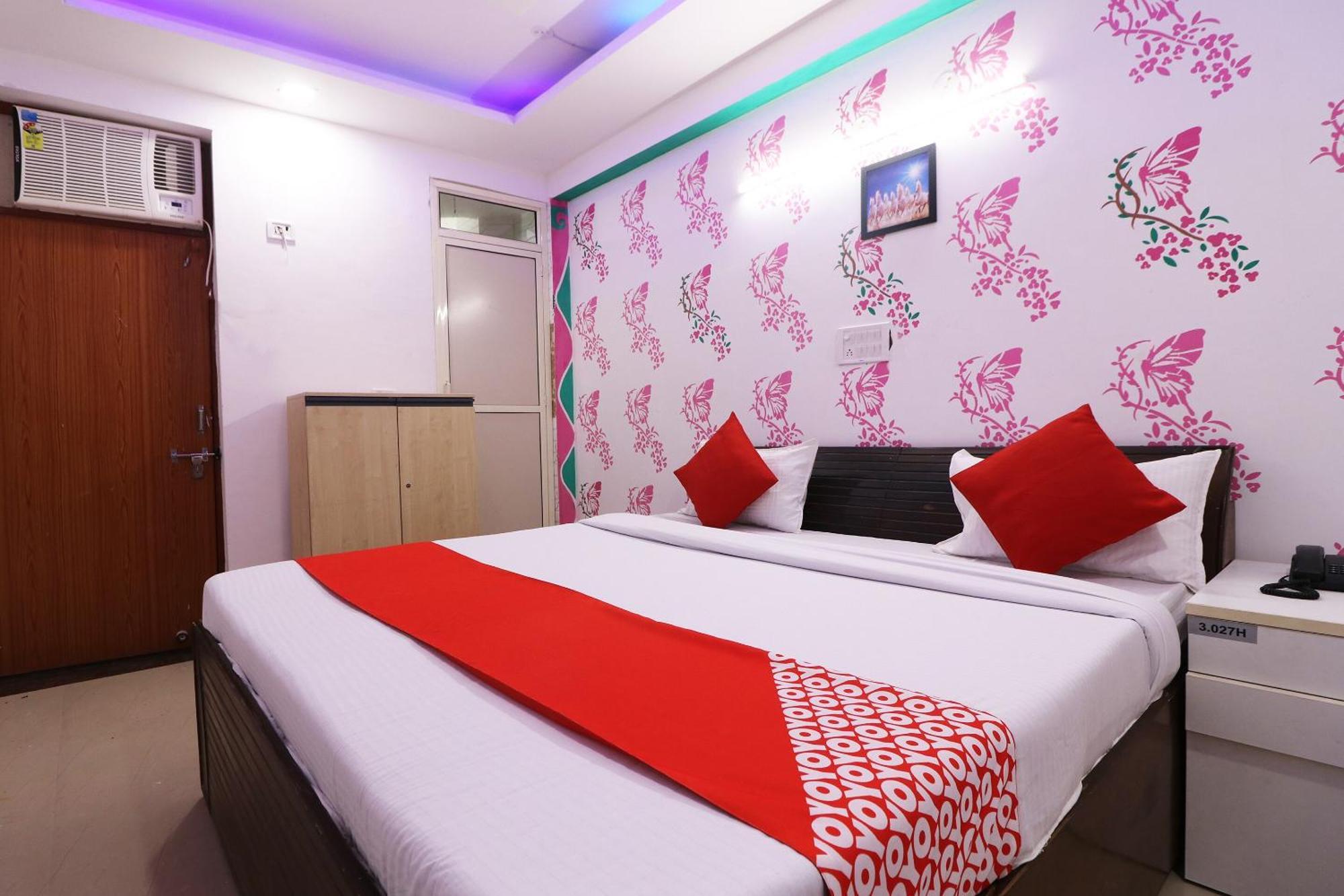 Hotel O Aaradhya Residency Noida Ngoại thất bức ảnh